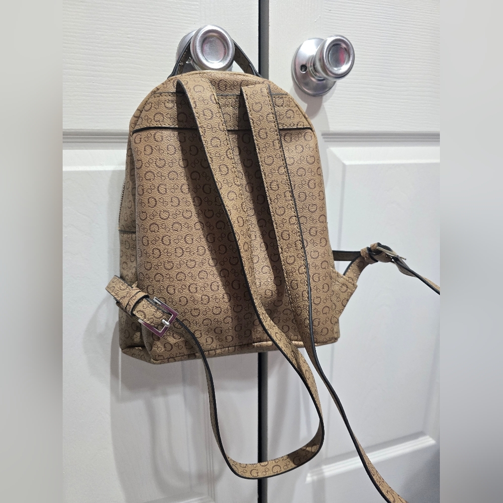 Beige Guess Backpack - image 2